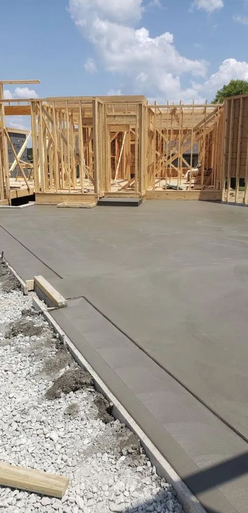 Custom residential landscaping experts serving Indianapolis, IN - One Concrete