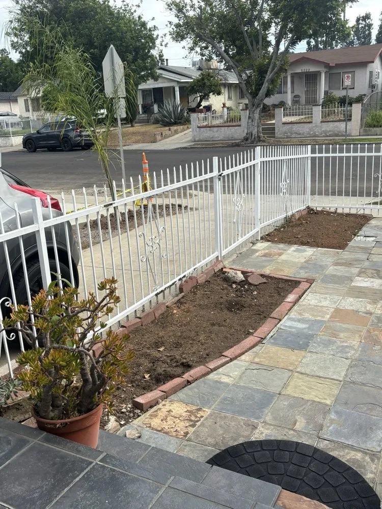 Expert garden landscaping for homes across Los Angeles, CA - One Day Tree service