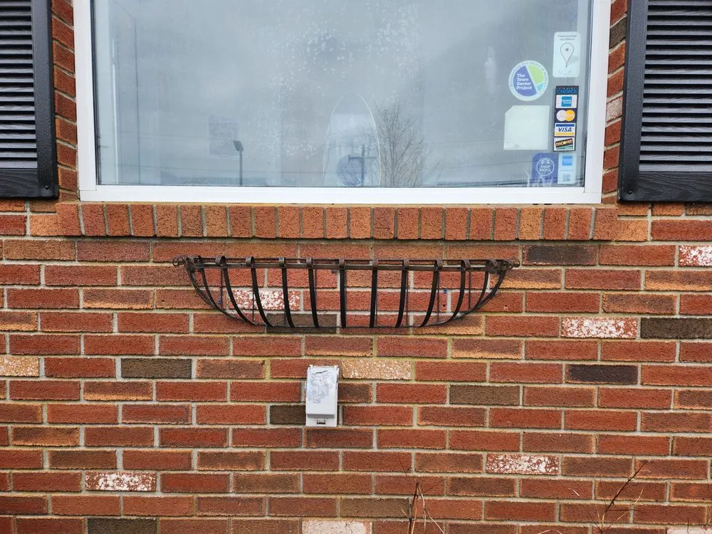 Affordable garden landscaping in Willimantic, CT by One Guy One Mower