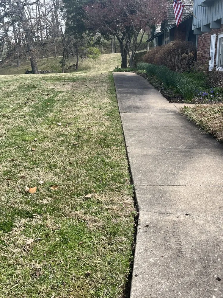 Custom yard maintenance in Decatur, AR by One Legged Lawncare