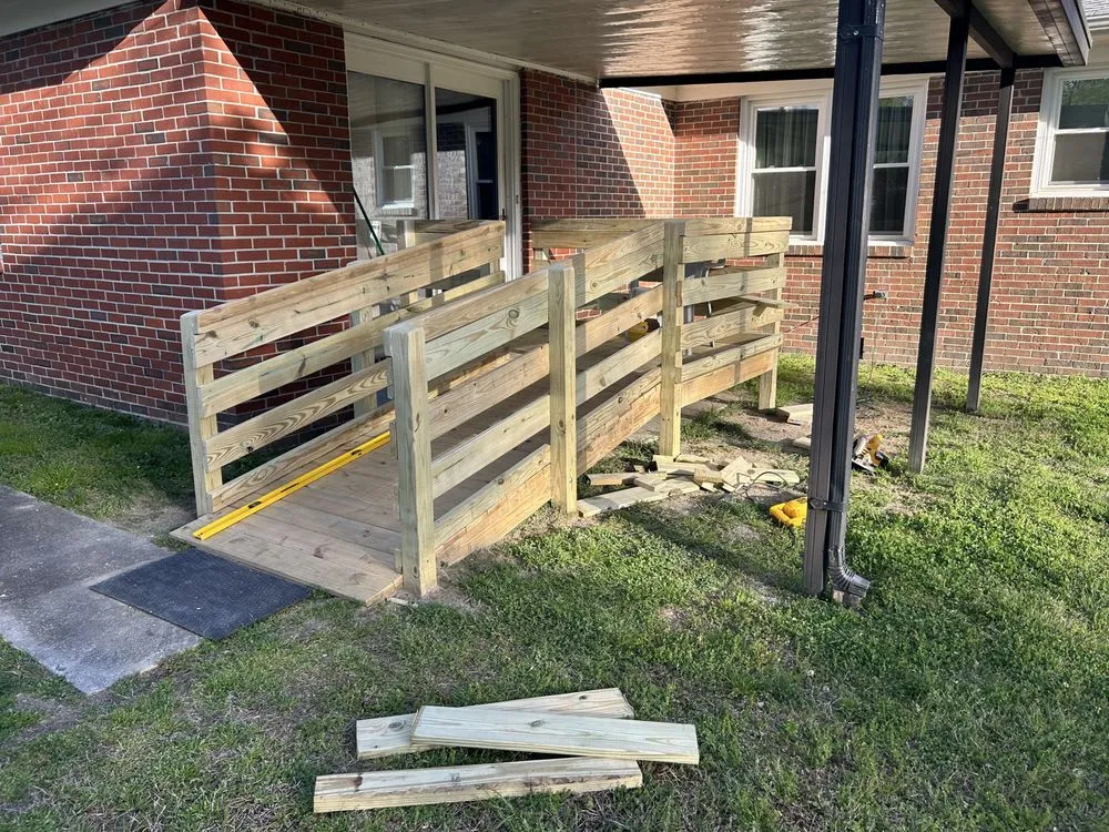 Affordable yard maintenance in Piedmont, SC by One Man Services