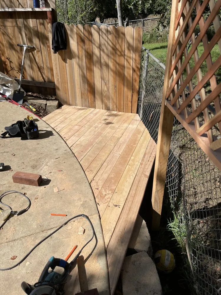 Professional garden landscaping in Sacramento, CA by One of A Kind Landscaping