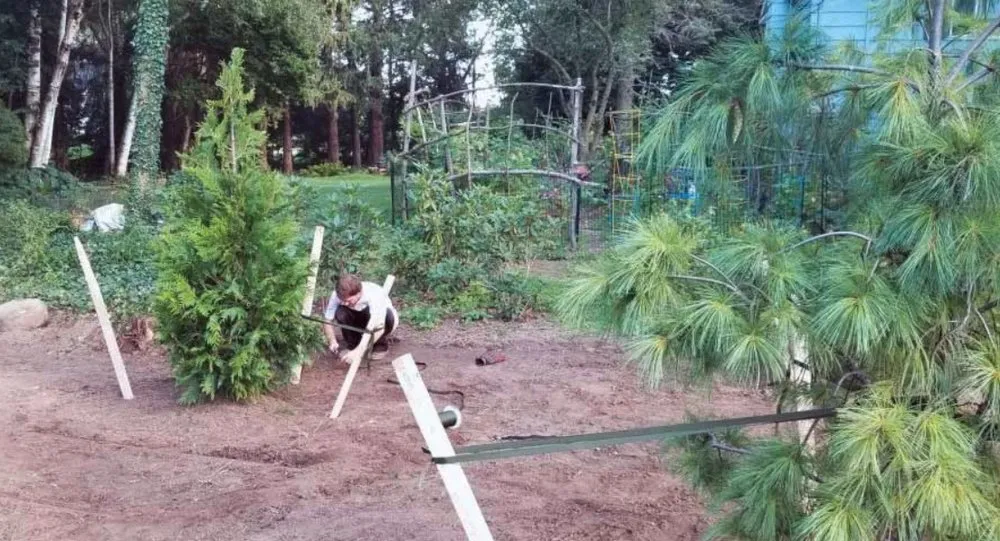 Reliable lawn care service experts serving Fairport, NY - One Service