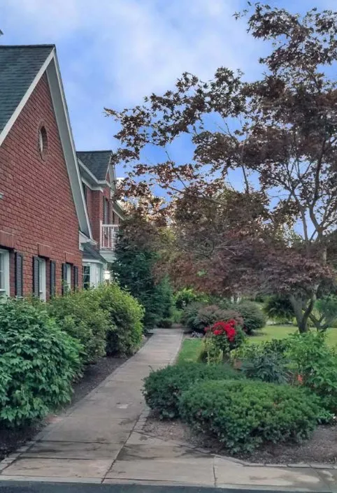 Affordable lawn care service experts serving Fairport, NY - One Service