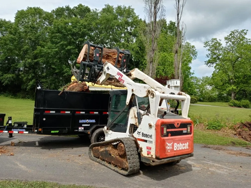 Affordable lawn mowing service experts serving Montgomery, AL - One Source Tree Service & Landscape