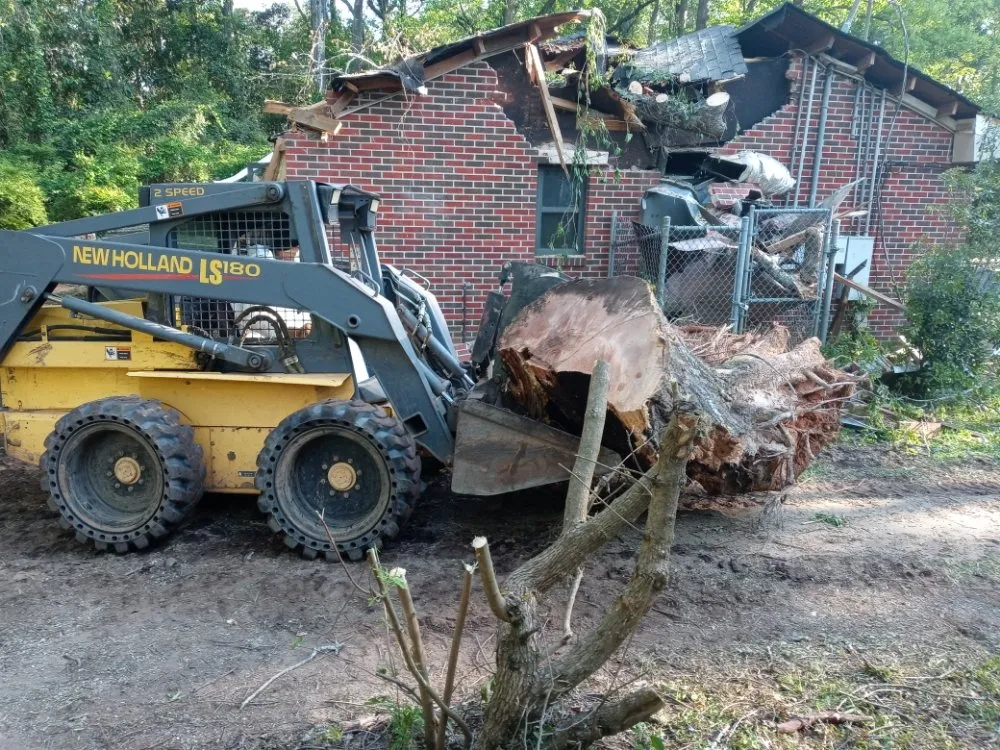 Local garden landscaping for homes across Montgomery, AL - One Source Tree Service & Landscape