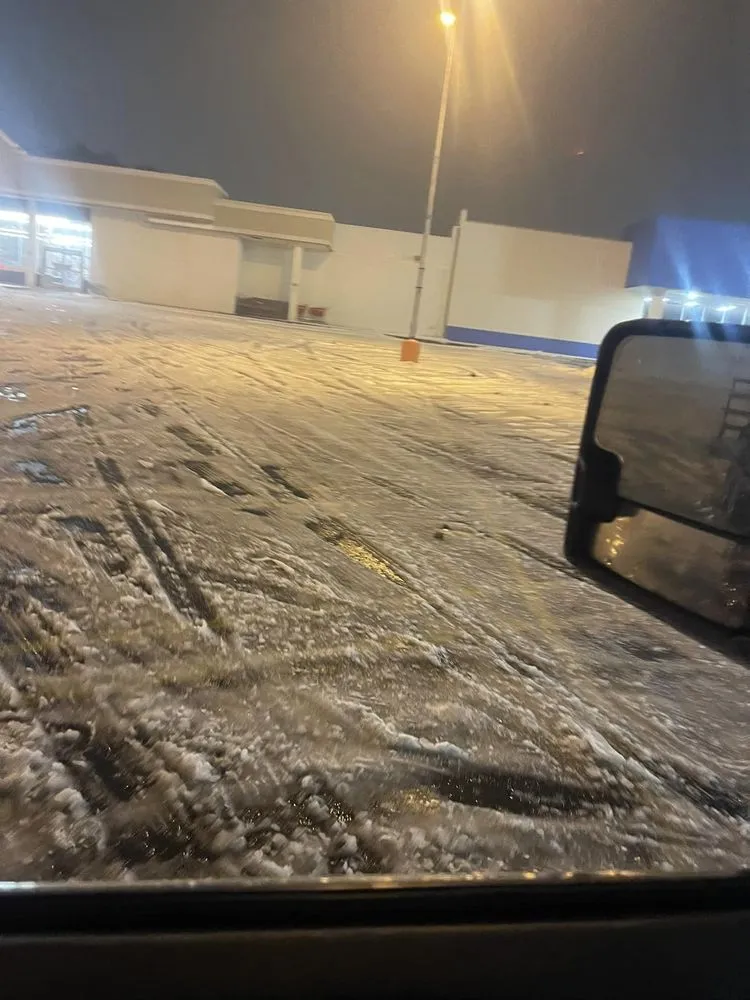 Local landscaping services with custom design in Coldwater, MS by One Way Lawn Care