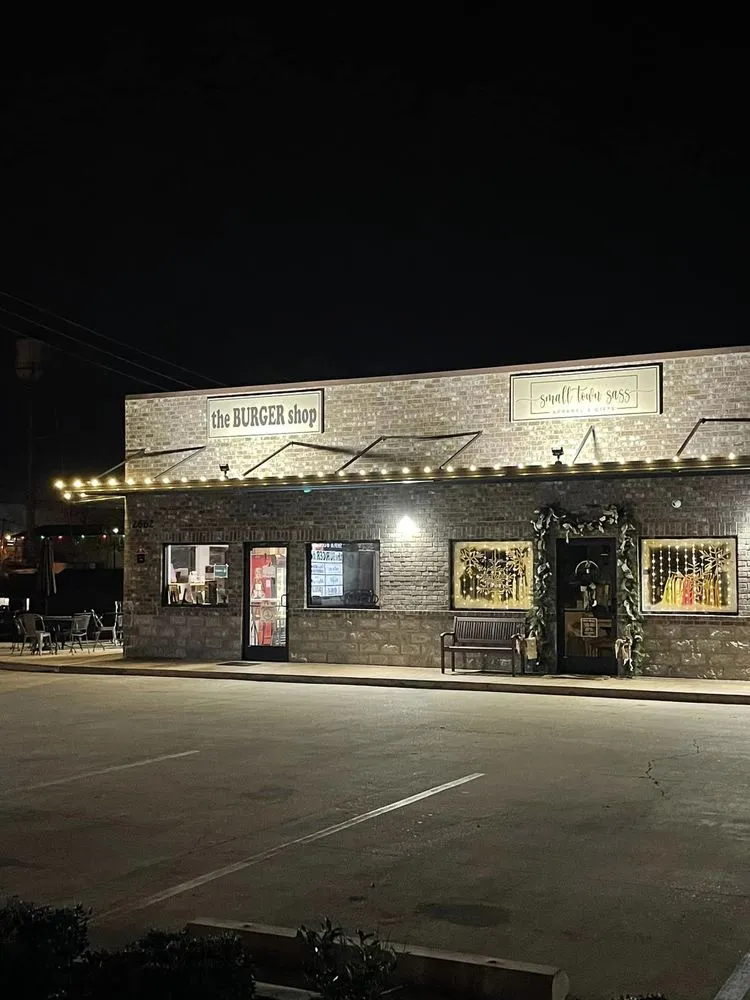 Top-rated landscape design for year-round maintenance across Coldwater, MS - One Way Lawn Care