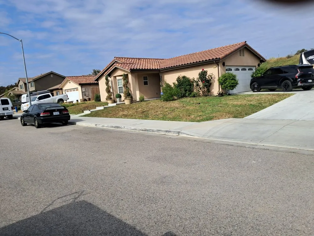 Professional lawn care service experts serving Paso Robles, CA - One White Boy Weed Abatement