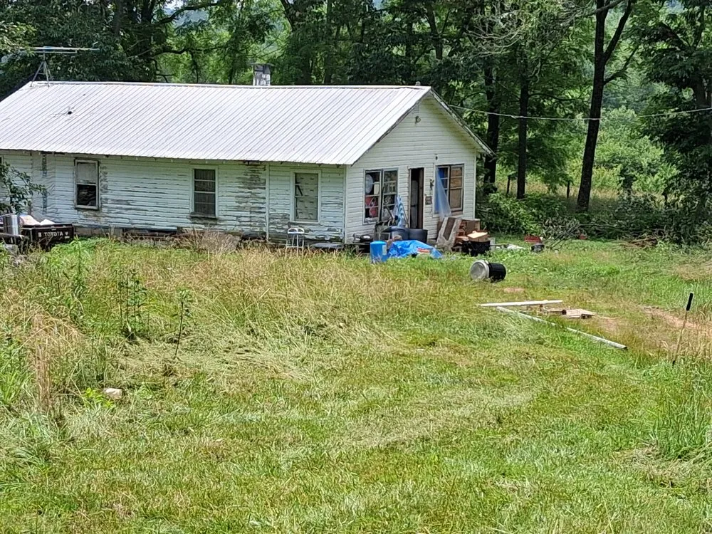 Trusted landscape design for beautiful yards in Blairsville, GA by Oneals Lawncare And Handyman Services