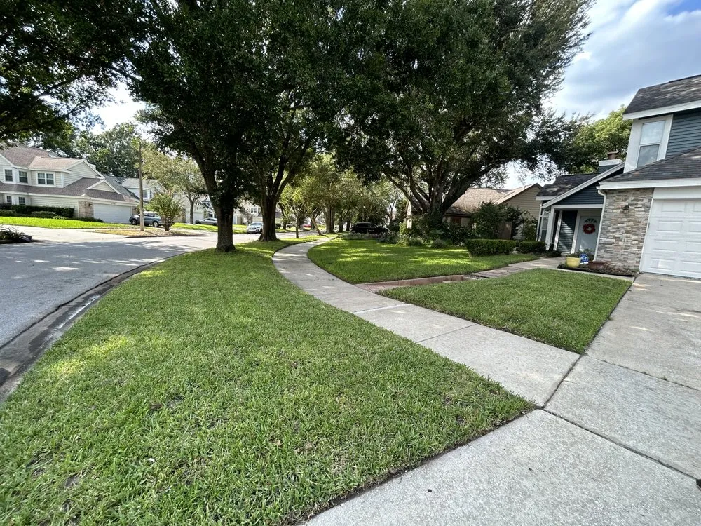 Affordable lawn care service in Ocoee, FL by Oneill lawn care