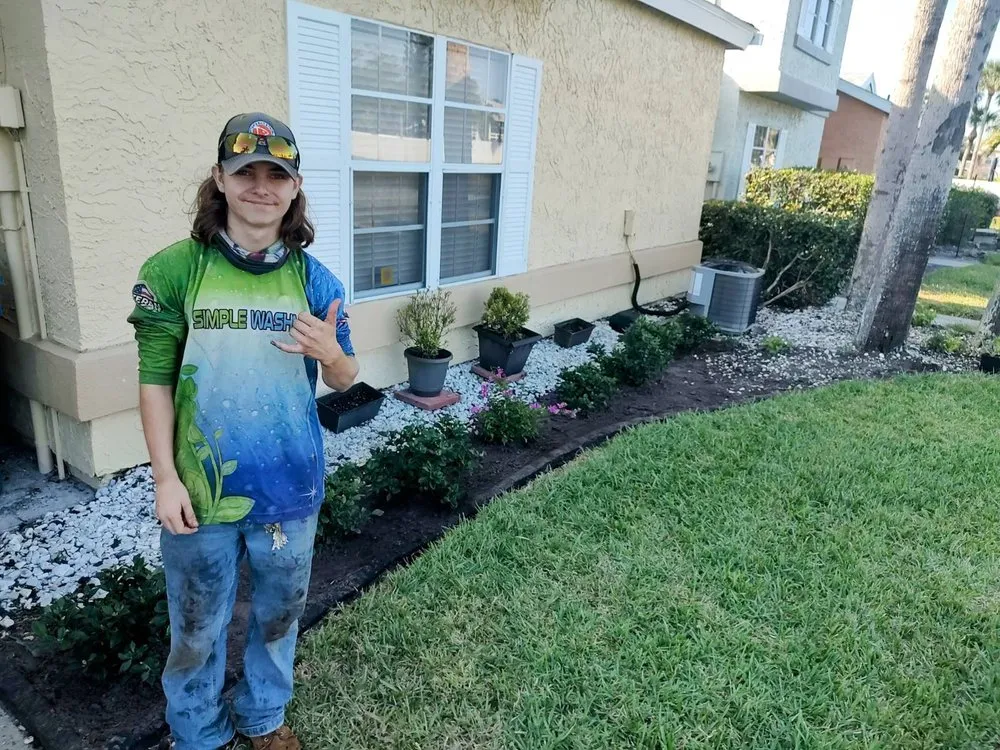 Expert landscaping services experts serving Palm Bay, FL - O'Neils Landscaping & Pressure Washing