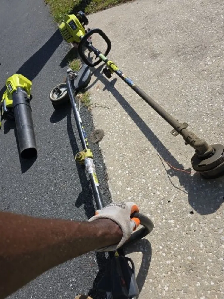 Custom lawn care service in Ocala, FL - Onelove Cleanerz