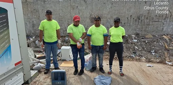 Onelove Cleanerz Logo