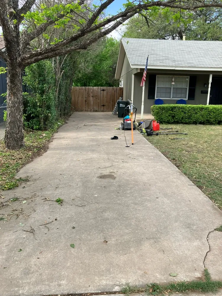 Top-rated garden landscaping in Pflugerville, TX - OneMan OneLand Services