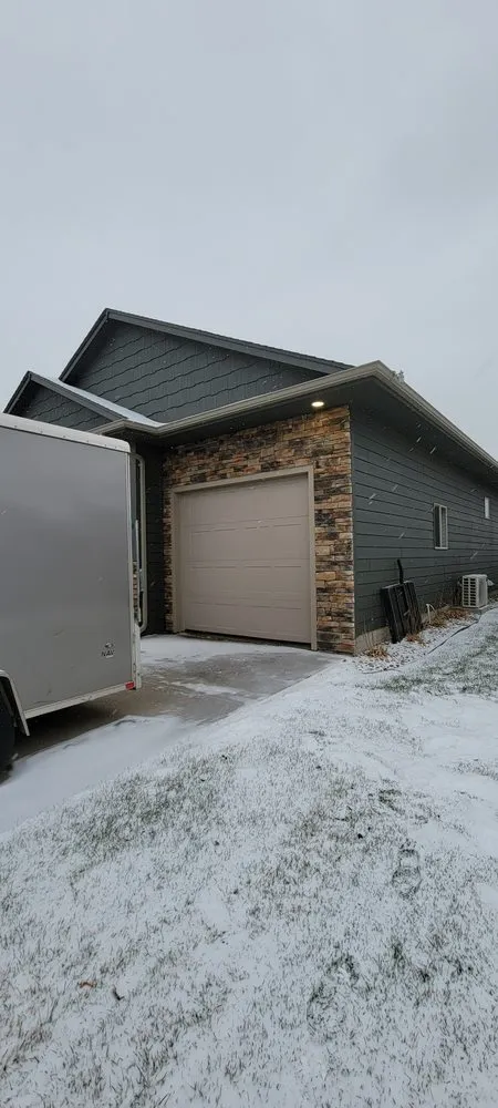 Reliable yard maintenance near you in Sioux Falls, SD by OneSTUDco