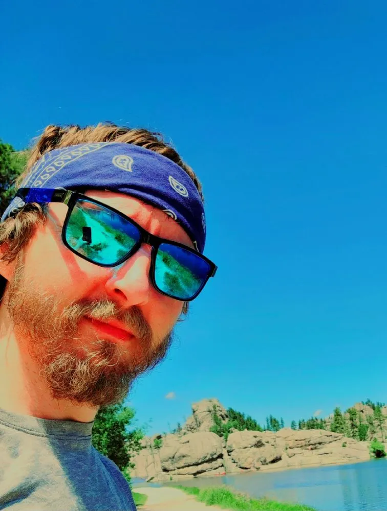 Custom lawn care service in Sioux Falls, SD - OneSTUDco