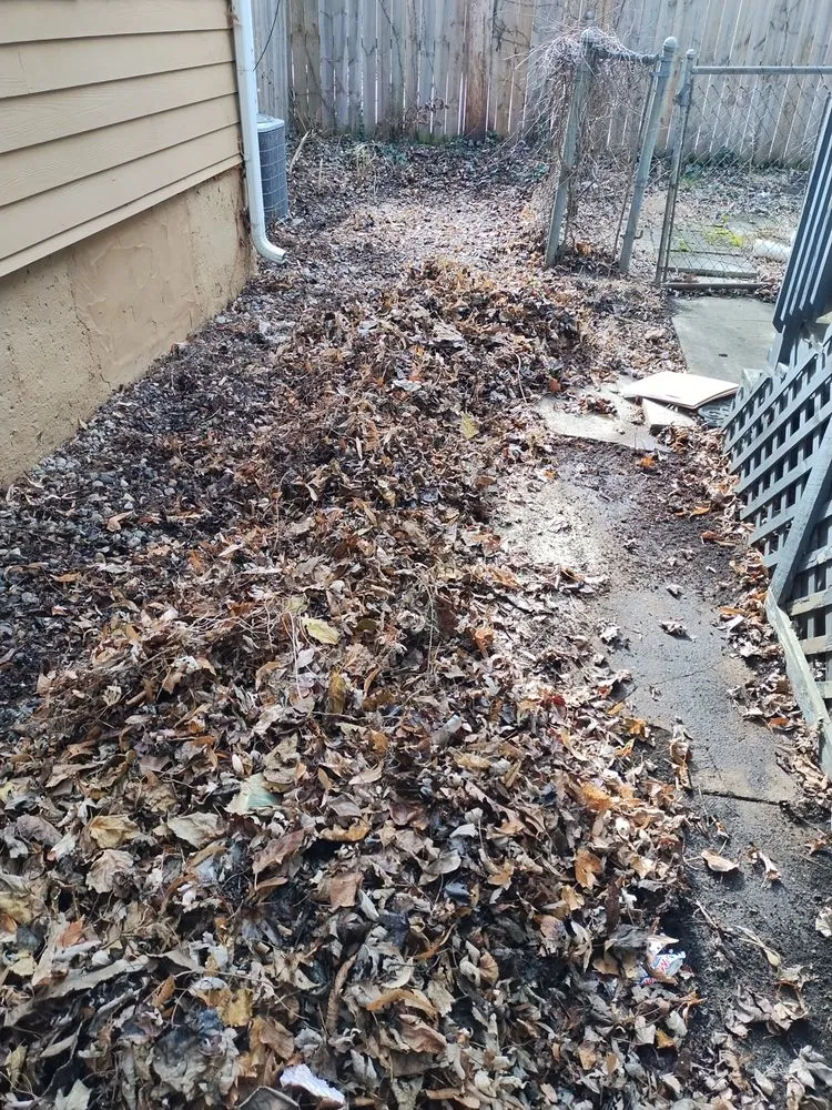 Reliable landscaping services in Fort Wayne, IN by Oneth Lawn Care