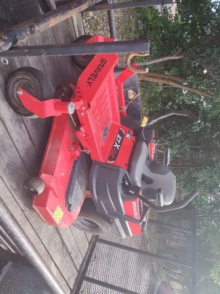 Custom lawn care service in Woodburn, IN - Oneth Lawn Services