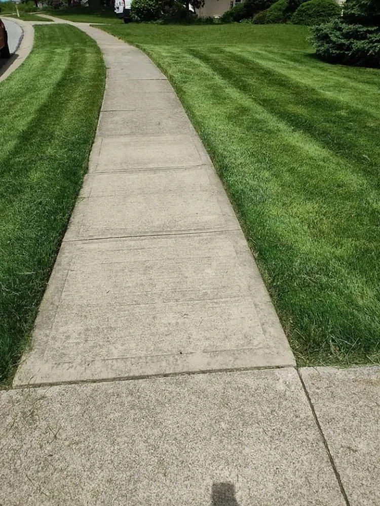 Top-rated landscape design experts serving Woodburn, IN - Oneth Lawn Services