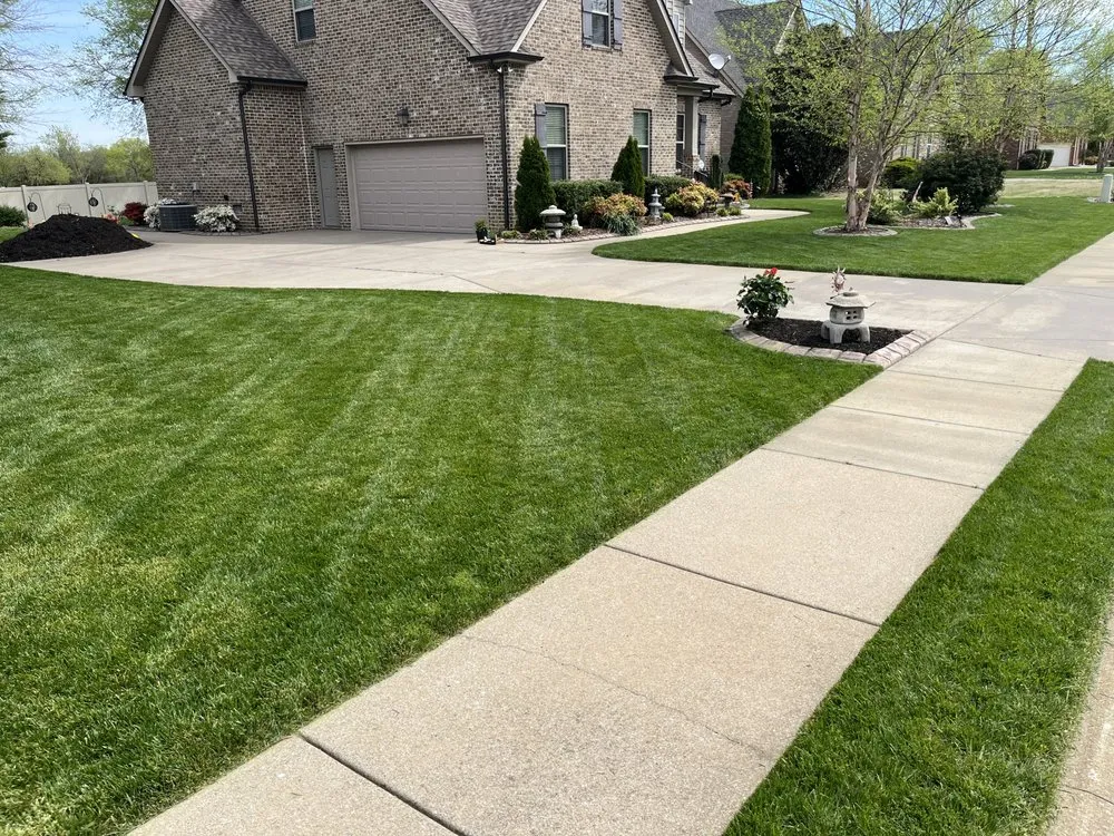 Top-rated yard maintenance in Christiana, TN by OneWay Landscapes