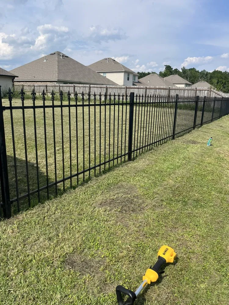 Expert yard maintenance experts serving Walker, LA - OnGeaux