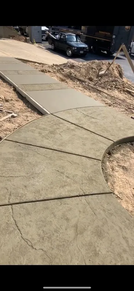 Trusted lawn mowing service in Bakersfield, CA by Onice Concrete Construction