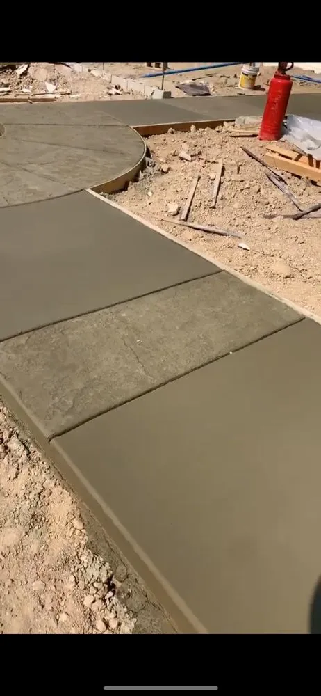 Top-rated yard cleanup service for homes in Bakersfield, CA by Onice Concrete Construction