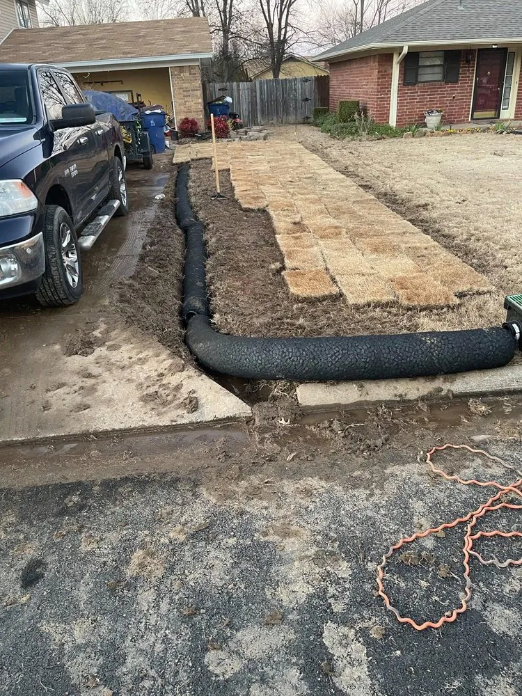 Expert yard cleanup service for beautiful yards in Fort Smith, AR by Onit Lawn Care