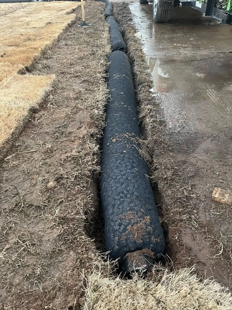 Custom lawn mowing service experts serving Fort Smith, AR - Onit Lawn Care