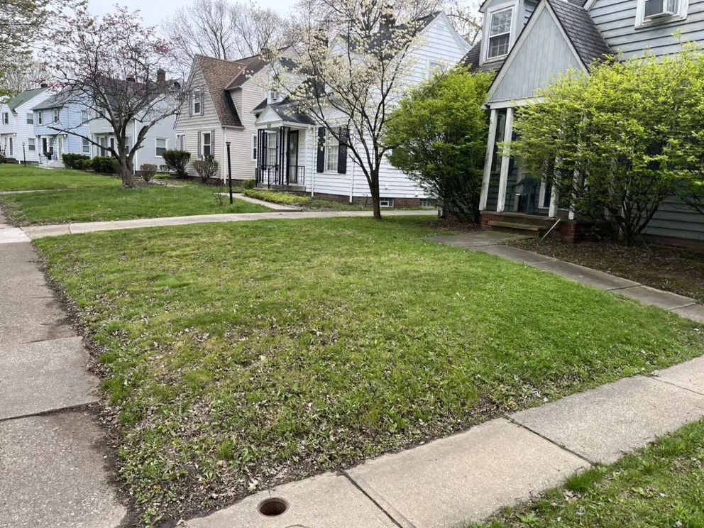 Top-rated landscaping services with custom design in Garfield Heights, OH by Only 1 Thouch Lawn Care