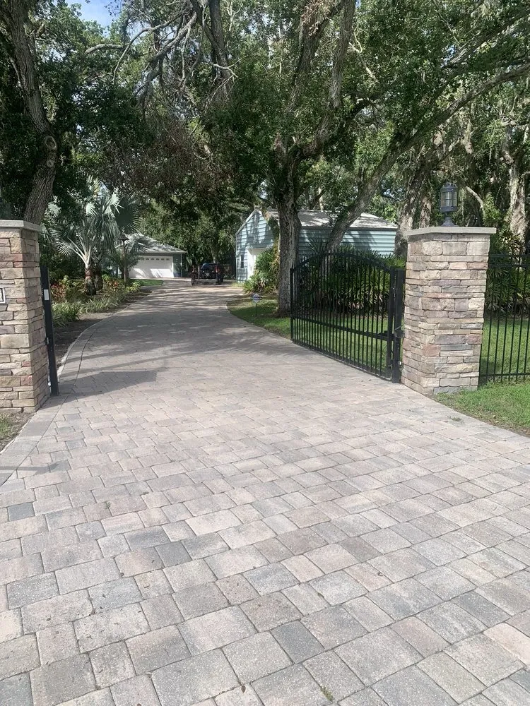 Top-rated residential landscaping experts serving Riverview, FL - Only Ones Lawn Care