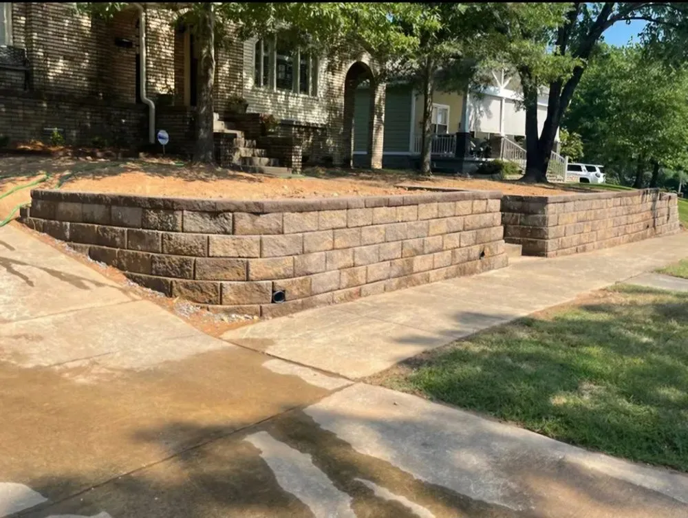 Custom lawn mowing service with custom design in Mabelvale, AR by Ono Landscaping