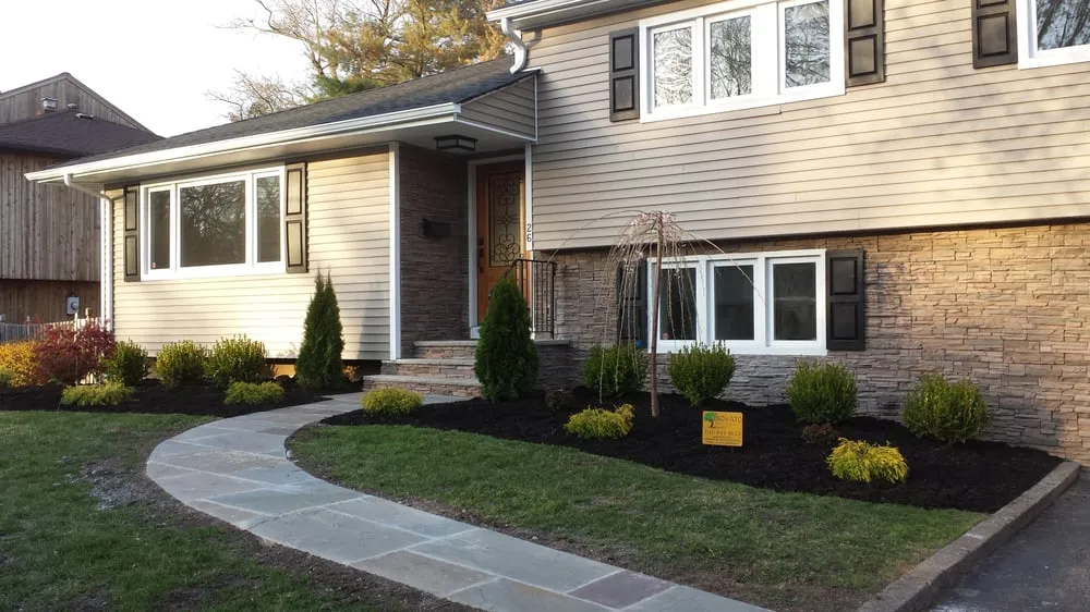 Expert garden landscaping in Cliffside Park, NJ by Onorato Landscaping