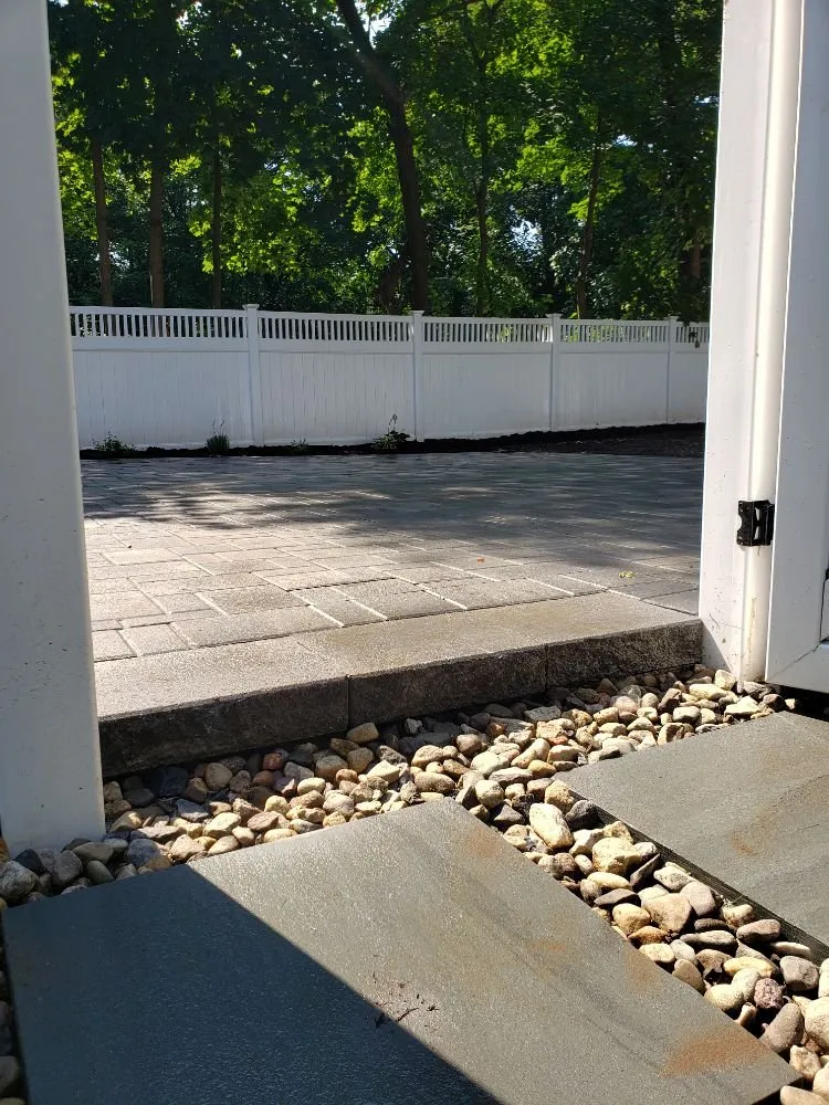 Expert garden landscaping experts serving Cliffside Park, NJ - Onorato Landscaping