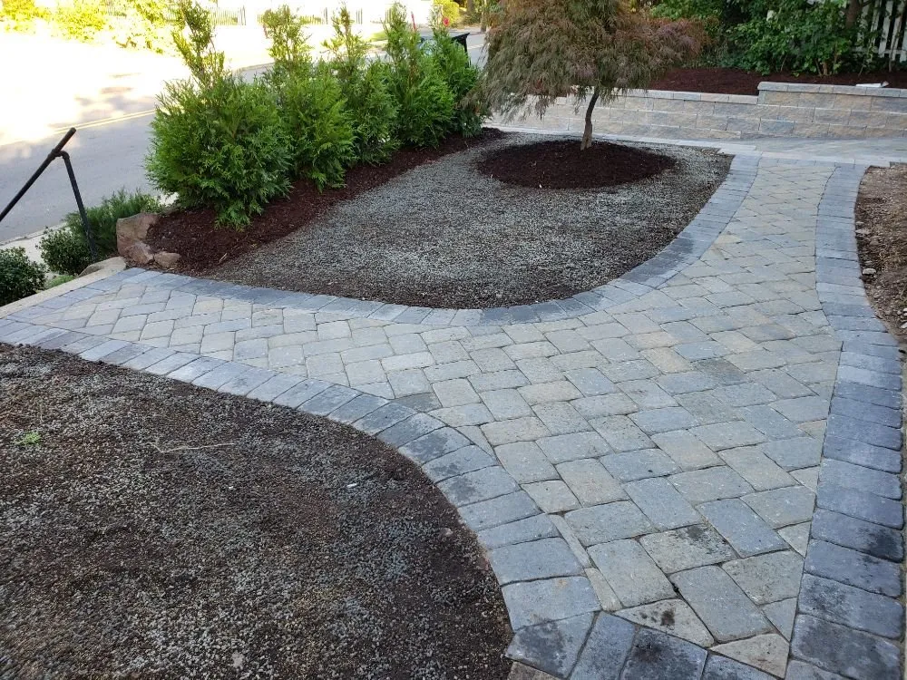 Trusted garden landscaping in Cliffside Park, NJ by Onorato Landscaping
