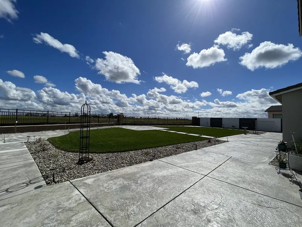 Affordable lawn care service for homes across Sacramento, CA - Onpoint Landscaping