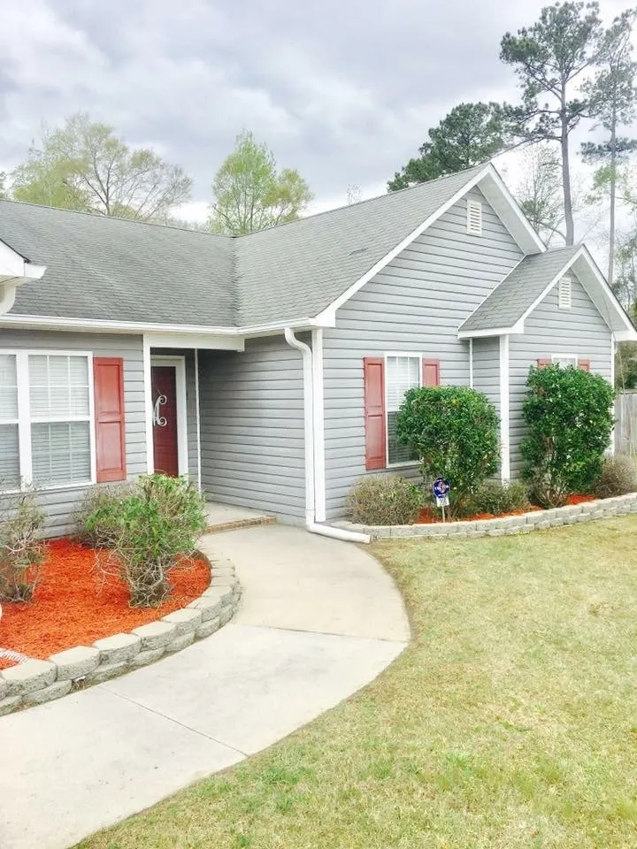 Expert yard cleanup service in Jacksonville, NC by Onslow Lawn Care and Pressure Washing