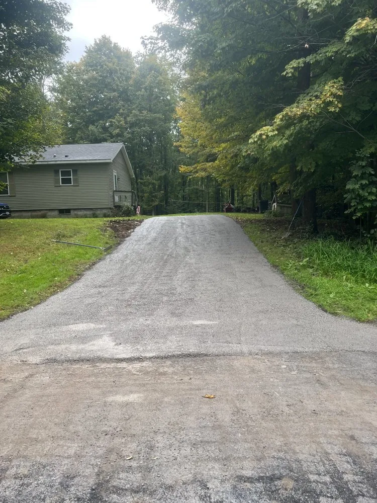 Affordable yard cleanup service in Oswego, NY by Ontario Landscapes