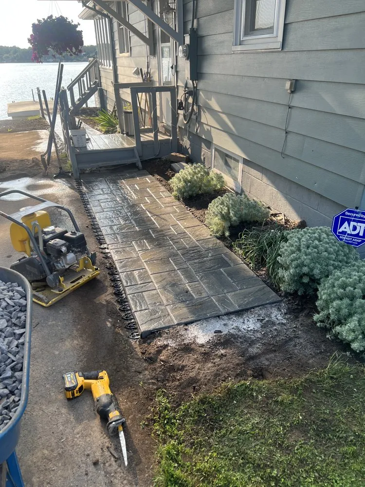 Reliable garden landscaping with custom design in Oswego, NY by Ontario Landscapes