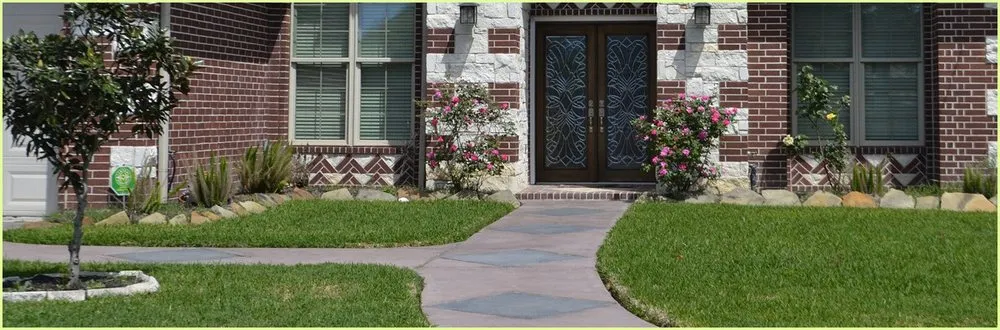 Expert yard cleanup service in Framingham, MA - Onyx Home Improvement