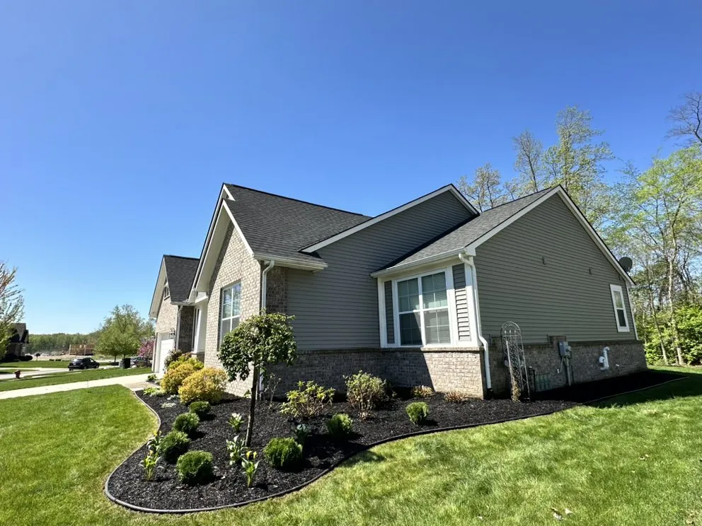 Local residential landscaping experts serving Romulus, MI - Onyx Landscape