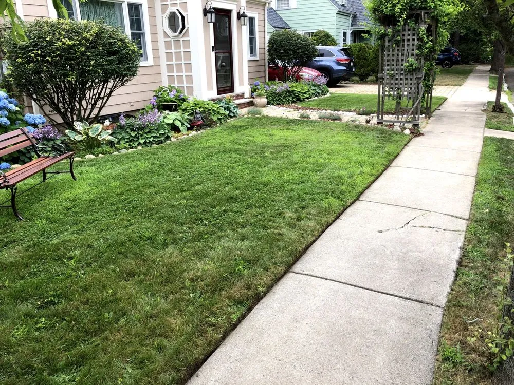 Affordable yard maintenance for homes in Salem, MA by O&P Landscapes