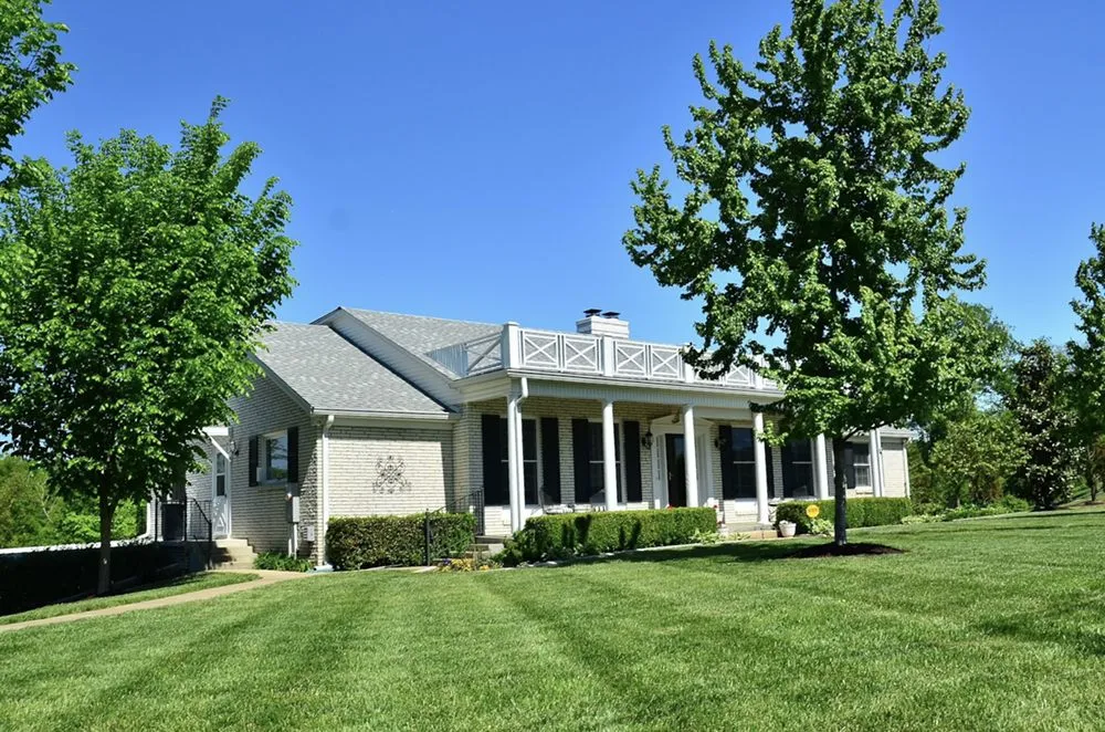 Local yard maintenance for beautiful yards in Bee Cave, TX by Optic Landscapes