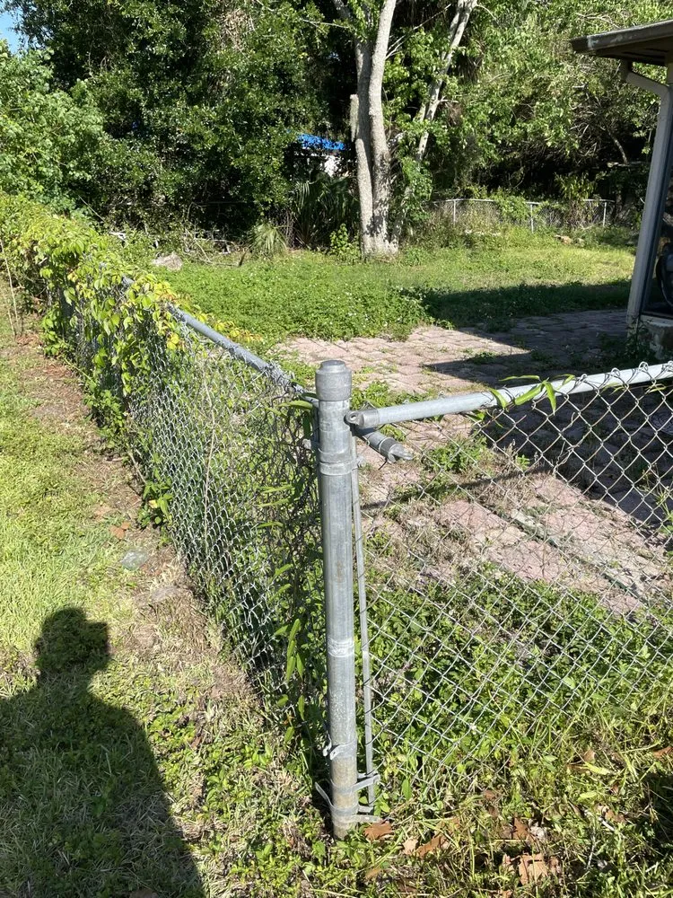 Top-rated lawn care service in Ruskin, FL by Optimum Lawn Care Services