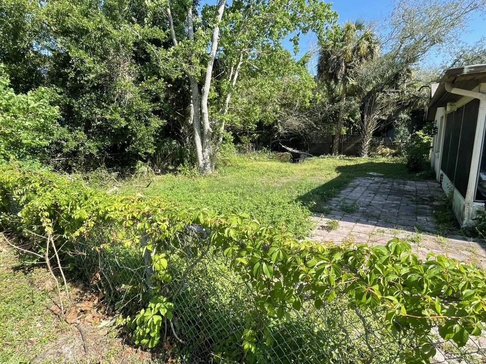 Trusted landscape installation for beautiful yards across Ruskin, FL - Optimum Lawn Care Services