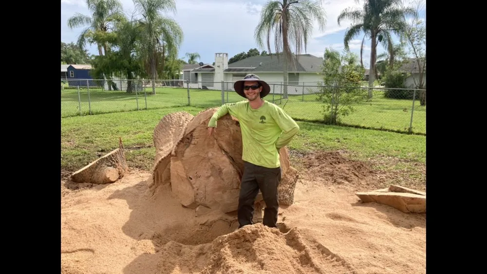 Affordable lawn mowing service for beautiful yards across Vero Beach, FL - Optimum Tree Care