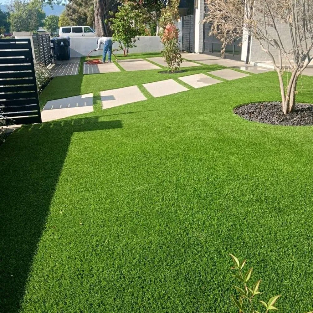 Top-rated yard cleanup service in Encino, CA - Option1 Builders