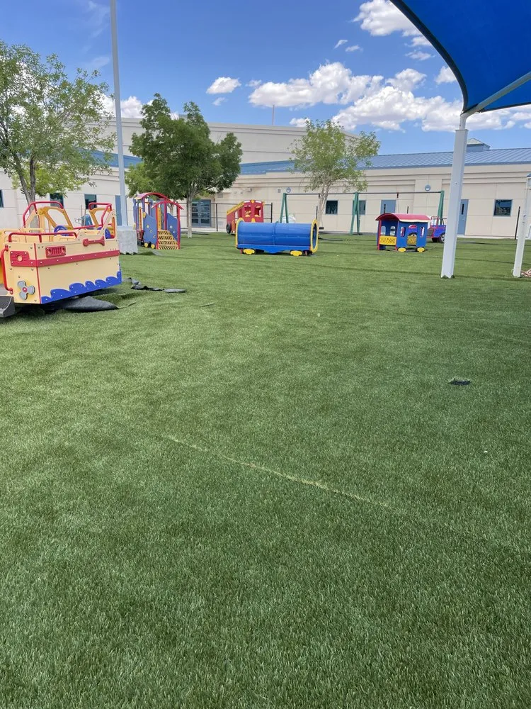 Top-rated yard maintenance for beautiful yards across Corona, CA - Orange County Synthetic Grass