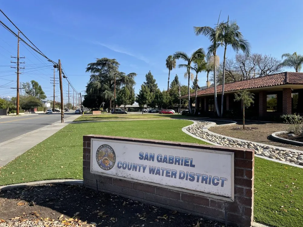 Local residential landscaping in Corona, CA - Orange County Synthetic Grass